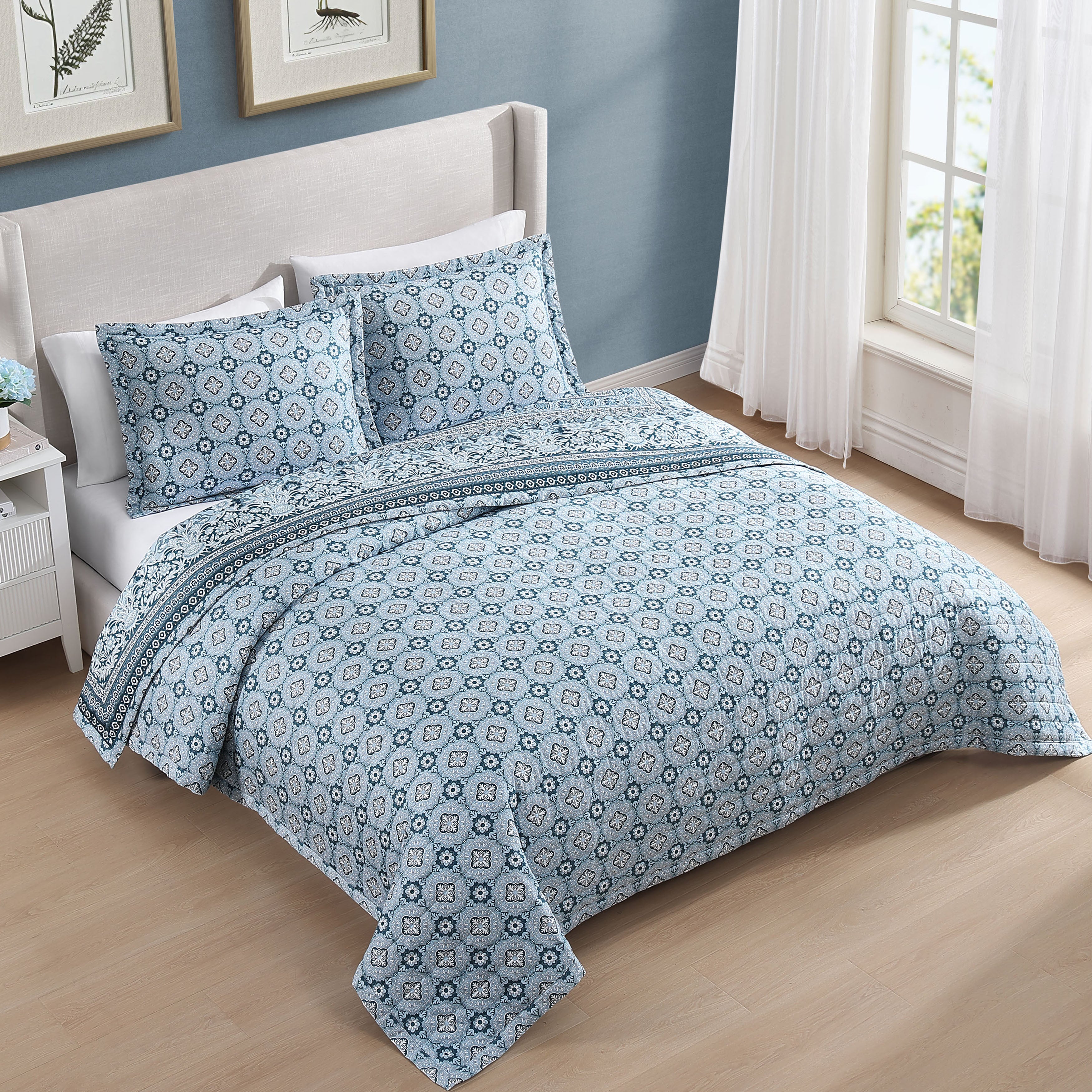 Bebejan Aquamarine Medallion 3 Piece Reversible Quilted Coverlet Set Coverlet By Bebejan®