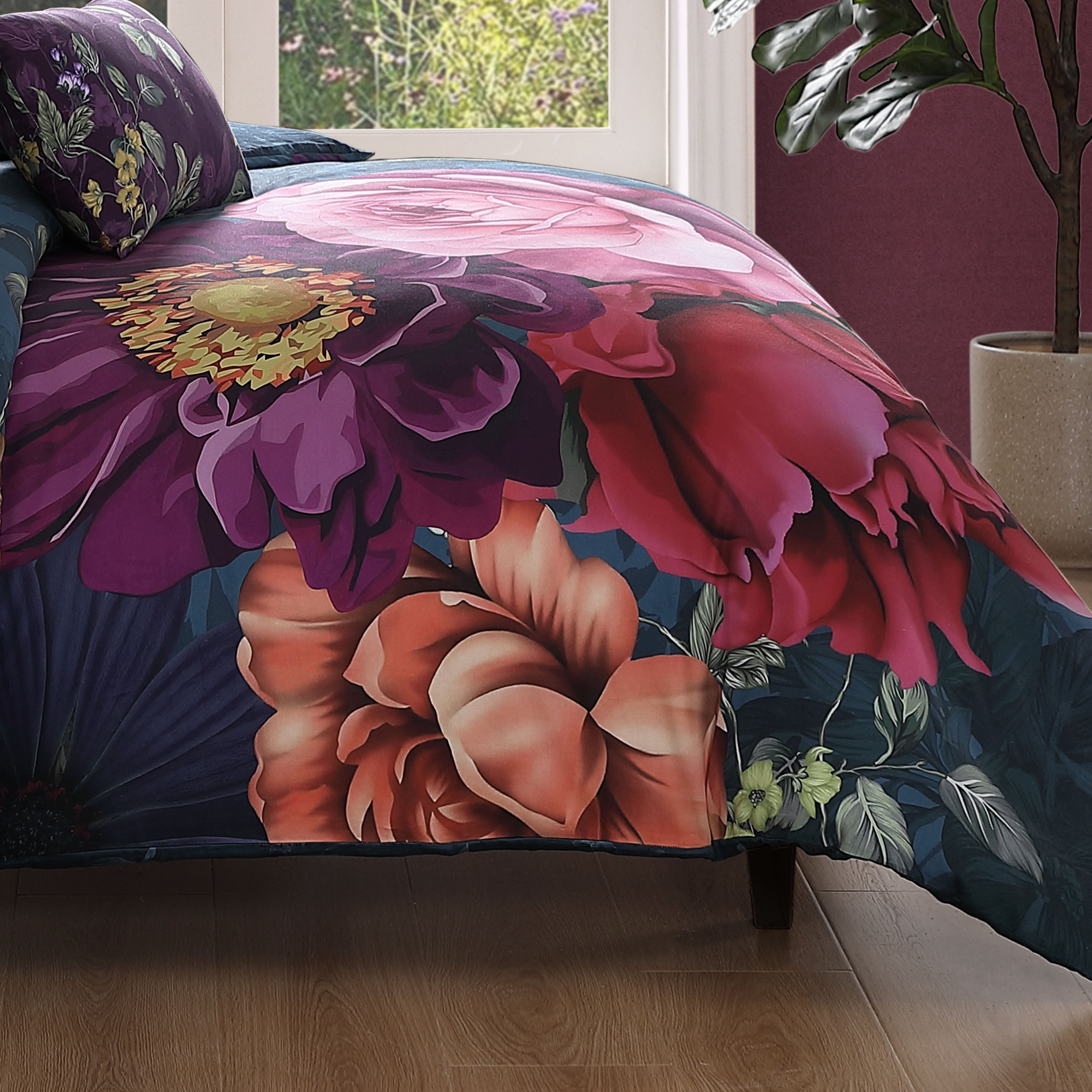 Bebejan Vibrant Flora 5 Piece Reversible Comforter Set