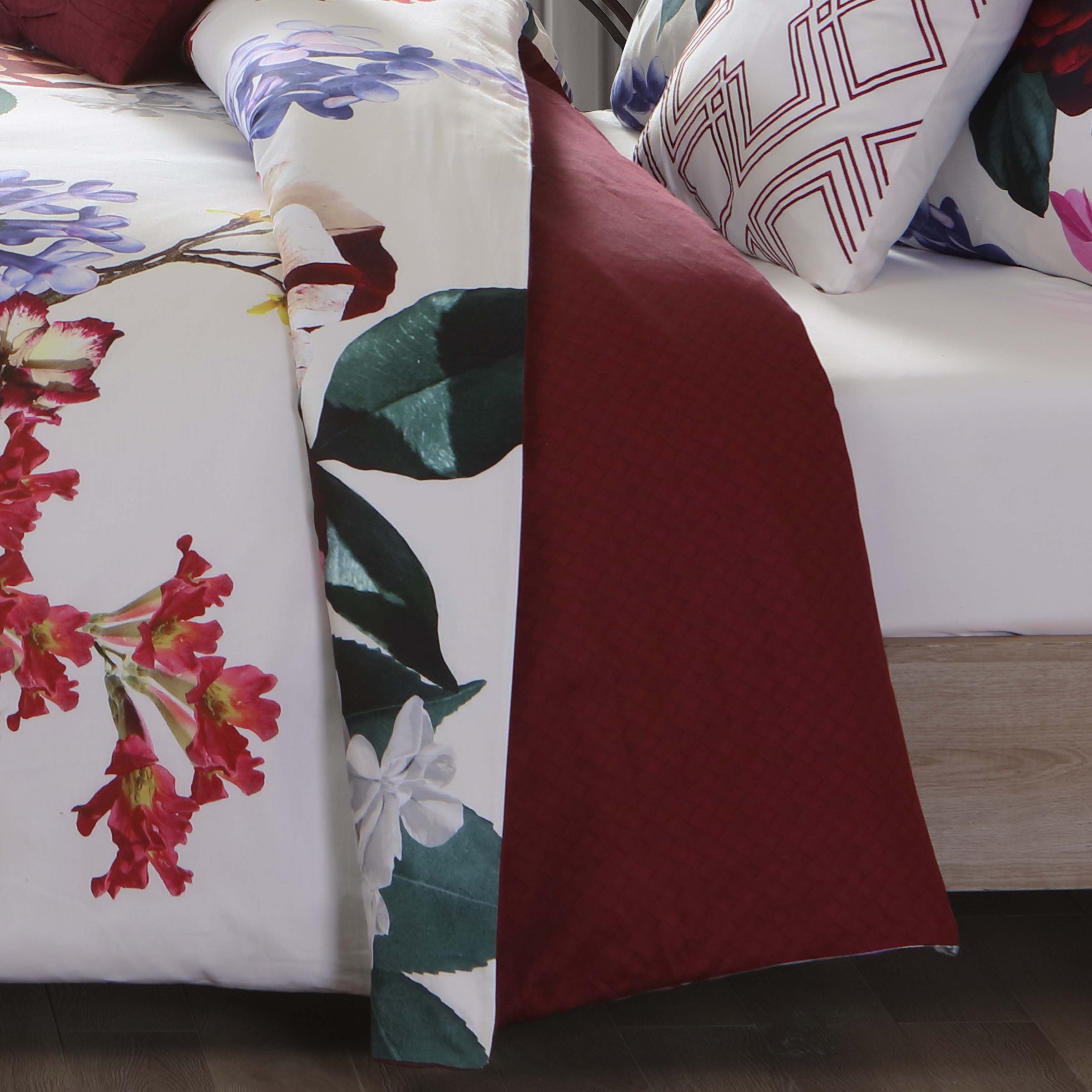 Bebejan Magenta Floral 5 Piece Reversible Comforter Set